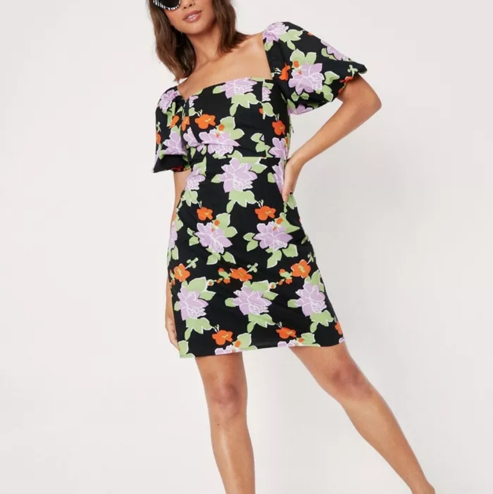Nasty Gal Puff Sleeves Floral Print Bodycon Mini Dress